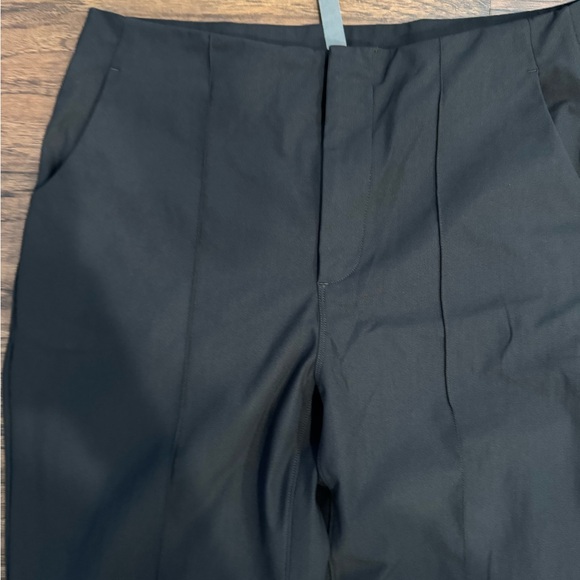 Vuori Women Meta Wide Leg Pants in Black Sz Medium - Picture 7 of 10